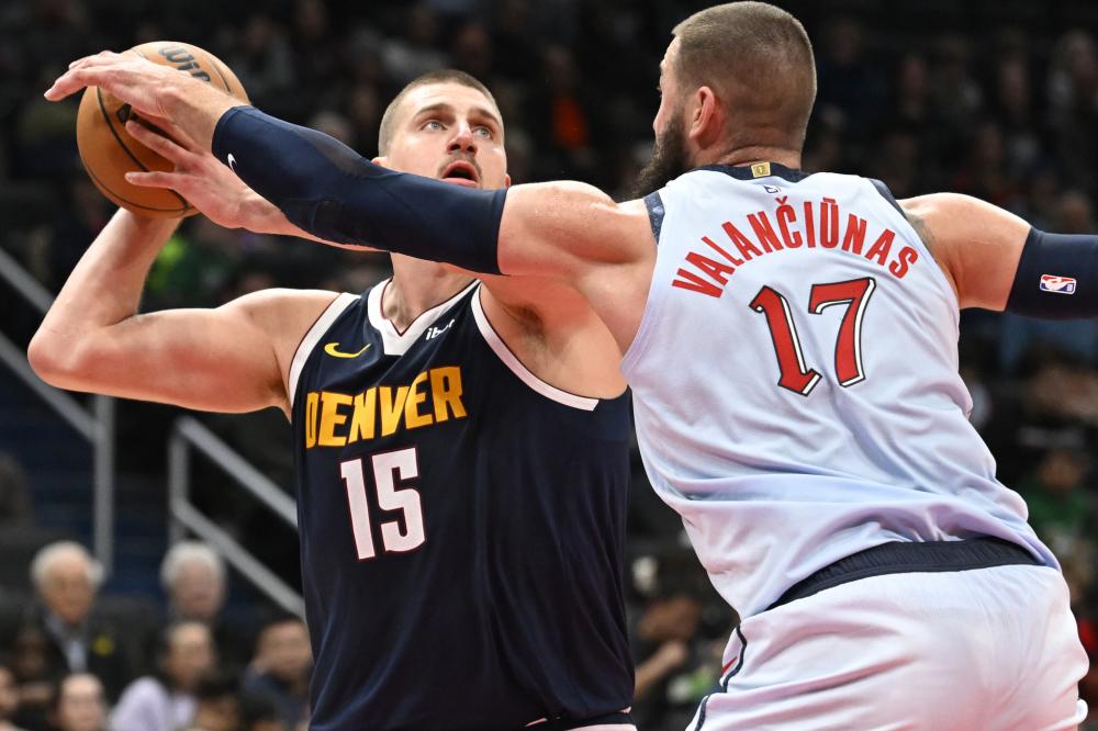 中探索多元 中探索多元