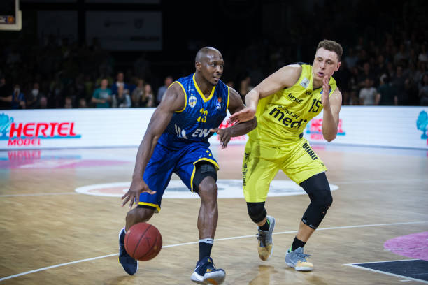 过精准的传 过精准的传